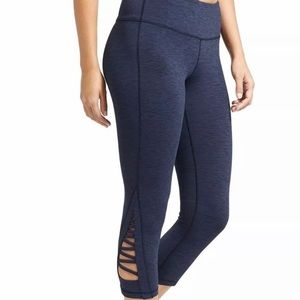NWOT Athleta Space Dye Criss Cross Chat Capri